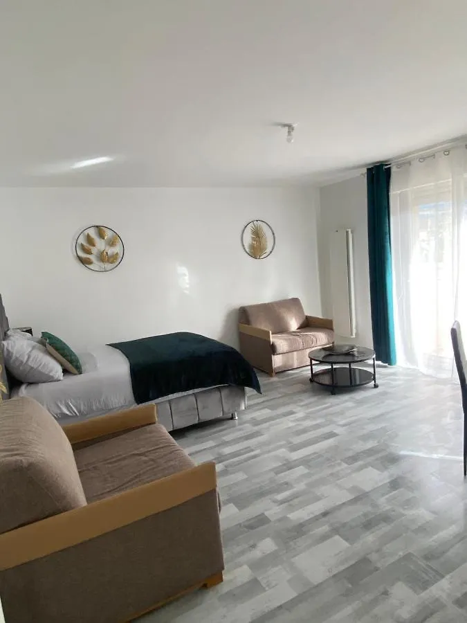 Le Cosy 2,Proche Paris,Aeroport,Parc D'Exposition Apartment Sevran 0*,